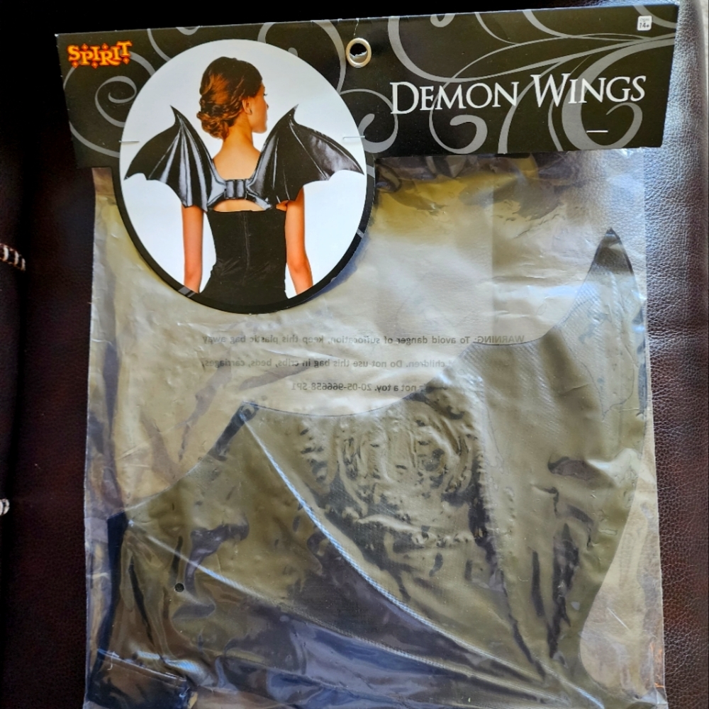 Spirit halloween Demon wings